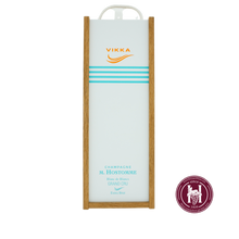 Laden Sie das Bild in den Galerie-Viewer, Vikka Blanc de Blancs G.C. - Champagne M. Hostomme - 2009 - 0.75L - Frankrijk - Champagne - Wit - HermanWines